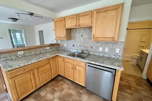 48 Pleasant St, Holbrook, MA 02343 - Photo 3