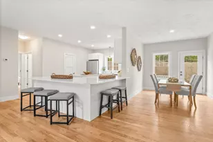 61 Driftwood, Sandown, NH 03873 - Photo 13