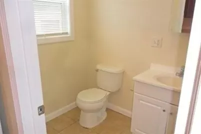 848 Waverly St #3, Framingham, MA 01702 - Photo 9