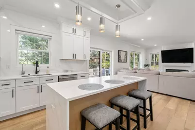9 Flanagan Dr, Shrewsbury, MA 01545 - Photo 7