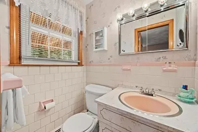32 Colonial Drive, Taunton, MA 02780 - Photo 17