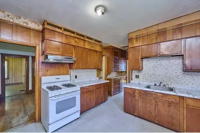 15 Moray St, Lynn, MA 01904 - Photo 5