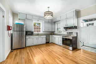 40 Broadway, Rockport, MA 01966 - Photo 5