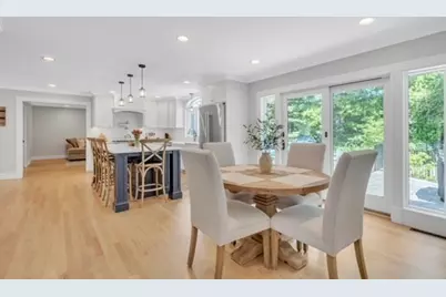 17 Wellington Drive, East Longmeadow, MA 01028 - Photo 5