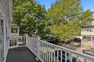 23 Burnham St, Somerville, MA 02144 - Photo 33