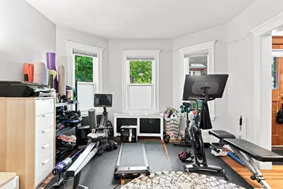 23 Burnham St, Somerville, MA 02144 - Photo 5
