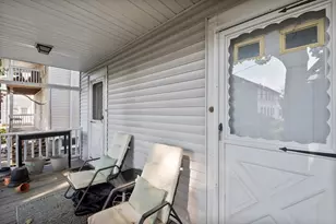 23 Burnham St, Somerville, MA 02144 - Photo 15