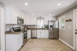 3 Ireta Rd, Shrewsbury, MA 01545 - Photo 9