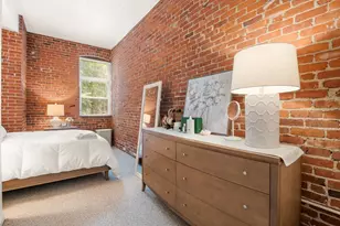 60 Marshal St, Brookline, MA 02446 - Photo 15