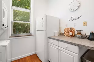 60 Marshal St, Brookline, MA 02446 - Photo 9