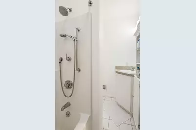 60 Marshal St #4, Brookline, MA 02446 - Photo 13