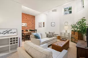 60 Marshal St, Brookline, MA 02446 - Photo 3