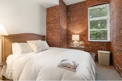 60 Marshal St #4, Brookline, MA 02446 - Photo 17