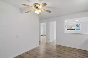 924 Main St, Woburn, MA 01801 - Photo 9