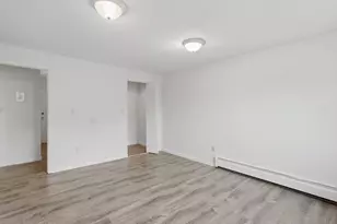 924 Main St, Woburn, MA 01801 - Photo 13