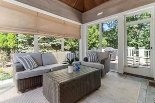 10 Hawk Hill Ln, Ipswich, MA 01938 - Photo 15