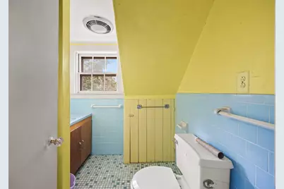 236 Winthrop St, Taunton, MA 02780 - Photo 33