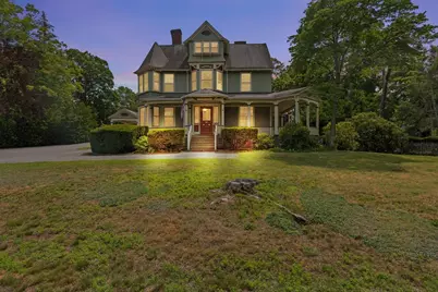 236 Winthrop St, Taunton, MA 02780 - Photo 1