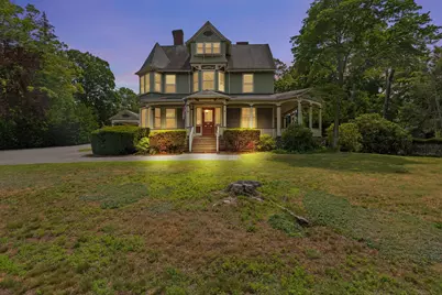 236 Winthrop St, Taunton, MA 02780 - Photo 1