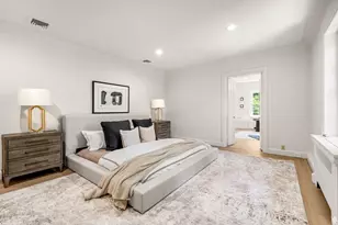 372 Warren St, Brookline, MA 02445 - Photo 25
