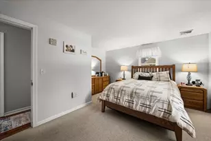 635 Dighton Ave, Taunton, MA 02780 - Photo 7
