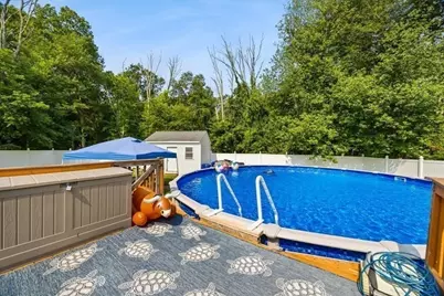 635 Dighton Ave, Taunton, MA 02780 - Photo 17