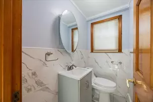 17 St Denis Ave, Medford, MA 02155 - Photo 19