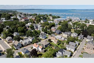 10 Franklin St, Plymouth, MA 02360 - Photo 35