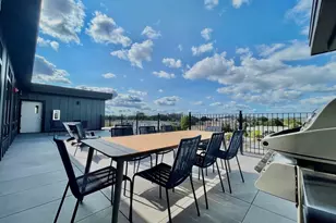 917 Bennington St, Boston, MA 02128 - Photo 11