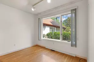 34 Cortland Dr, Sharon, MA 02067 - Photo 3