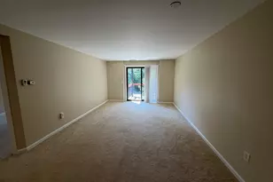 770 Salisbury St, Worcester, MA 01609 - Photo 9