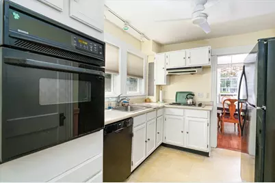 36 Daniels, Hopedale, MA 01747 - Photo 5