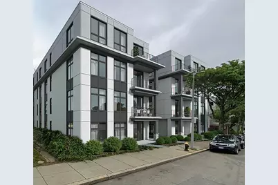 4301 Washington St, Boston, MA 02131 - Photo 1