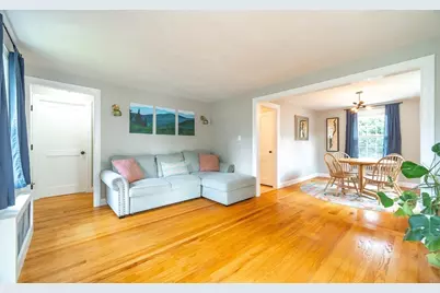 55 Gillette Cir, Springfield, MA 01118 - Photo 3