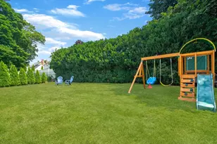 55 Gillette Cir, Springfield, MA 01118 - Photo 27