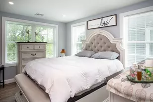 4 Knights Wy, Swansea, MA 02777 - Photo 15