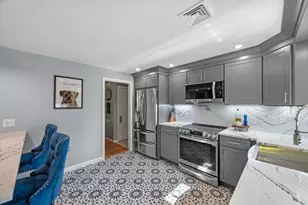 21 Border Rd, Reading, MA 01867 - Photo 5