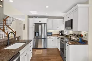 5 Alice Mullens Way, Plymouth, MA 02360 - Photo 11