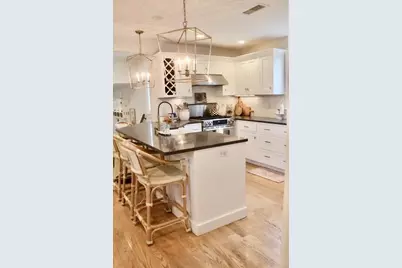 12 Summer St, Kingston, MA 02364 - Photo 11