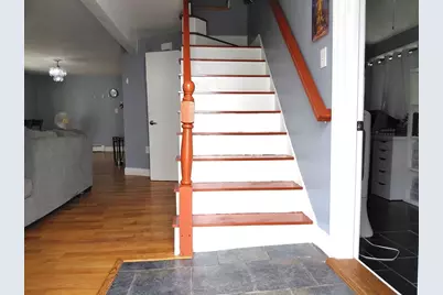 31 Floyd St, Lowell, MA 01852 - Photo 11