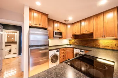 8 Battery Street #13, Boston, MA 02109 - Photo 7