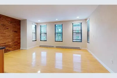 8 Battery Street #13, Boston, MA 02109 - Photo 5