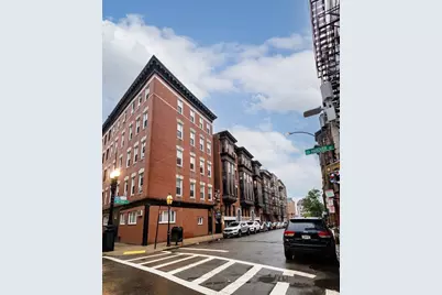 8 Battery Street #13, Boston, MA 02109 - Photo 17