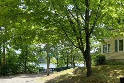 180 Lake Dr, Springfield, MA 01151 - Photo 35