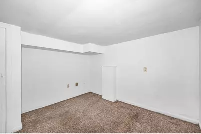 180 Lake Dr, Springfield, MA 01151 - Photo 25