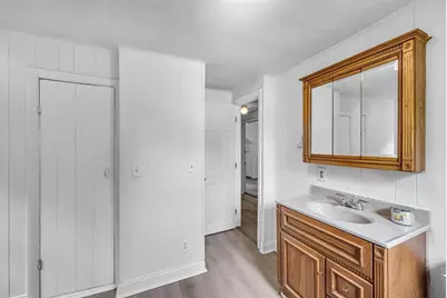 180 Lake Dr, Springfield, MA 01151 - Photo 23