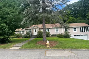 7 W Hill Terrace, Worcester, MA 01609 - Photo 3
