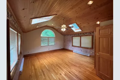 7 W Hill Ter, Worcester, MA 01609 - Photo 5