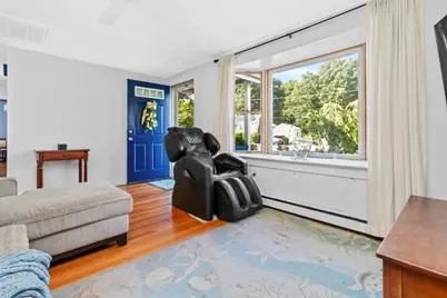 6 Reymonds Ave, Randolph, MA 02368 - Photo 5