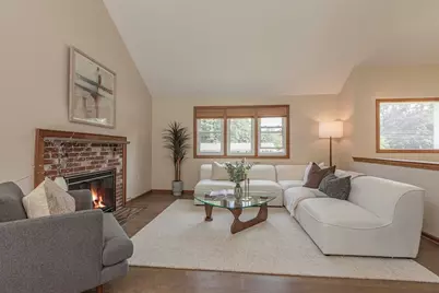 62 Harrington Road, Framingham, MA 01701 - Photo 3